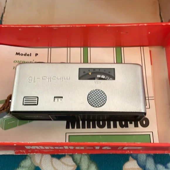 Minolta Camera - Picture 2 of 5